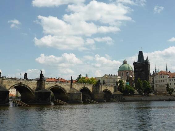 Karlův most (Juditin most) - PrahaPamatky.cz - prahapamatky.cz