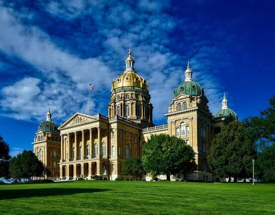 Become a Notary Public in State of Iowa