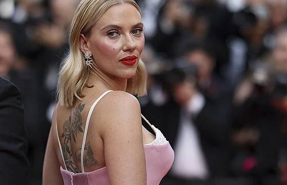 Scarlett Johanssonová (Cannes, 23. května 2023)