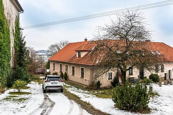 Prodej RD/chalupy, Bystřice- Ouběnice – RYreality, realitní poradci jinak