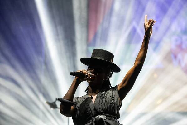 Zpěvačka Skye Edwards skupiny Morcheeba na festivalu... | iROZHLAS - spolehlivé zprávy