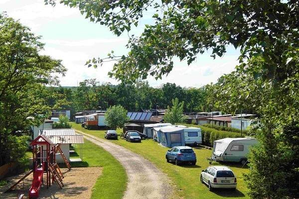 Autocamping u Výrovické přehrady - Znojmo