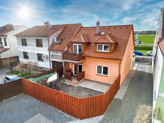 Rodinný dům 5+kk, 145 m², Chválkovice - STORY Reality