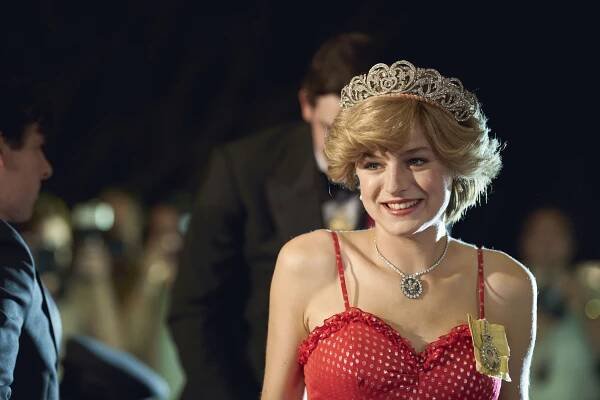 ŽENA-IN - Nominace na Zlaté glóby 2021 ovládl Netflix. Nejvíc jich získaly Koruna a Mank
