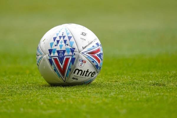 Marseille comeback win at Montpellier marred by crowd trouble
