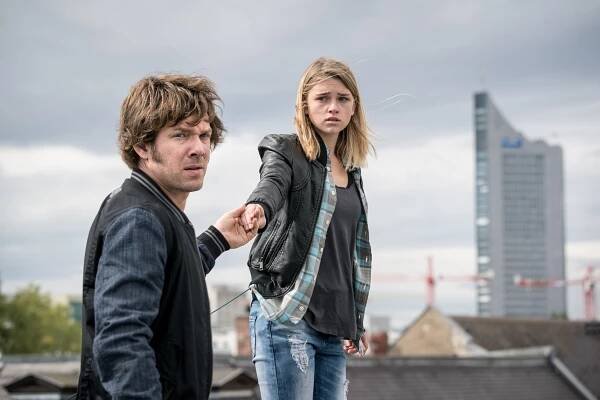 Zvláštní jednotka, Lipsko - Blackout - Z filmu - Steffen Schroeder, Sinje Irslinger
