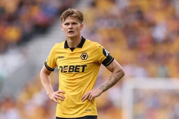 David Moller Wolfe of Wolverhampton Wanderers during the Premier League match between Wolverhampton Wanderers and Manchester City at Molineux