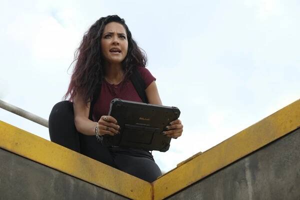 MacGyver - Season 4 - Fire + Ashes + Legacy = Phoenix - Z filmu - Tristin Mays