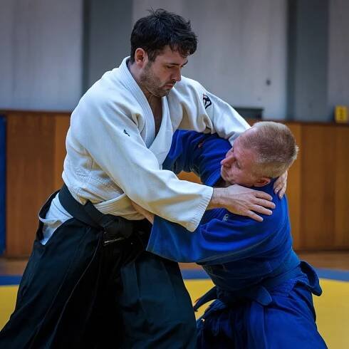 Aikido je japonské umění sebeobrany. Zdroj: Ideogram.AI