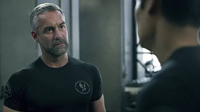 Zbrojnice - Bad Cop - Z filmu - Jay Harrington