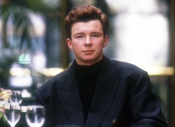 Hvězdy 80. let: Z řidiče kamionu se Rick Astley stal Králem tanečního popu, který v 28 odešel do hudebního důchodu - Expres FM