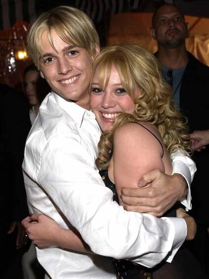 Aaron Carter & Hilary Duff at the The El Capitan Theater in Hollywood, CA