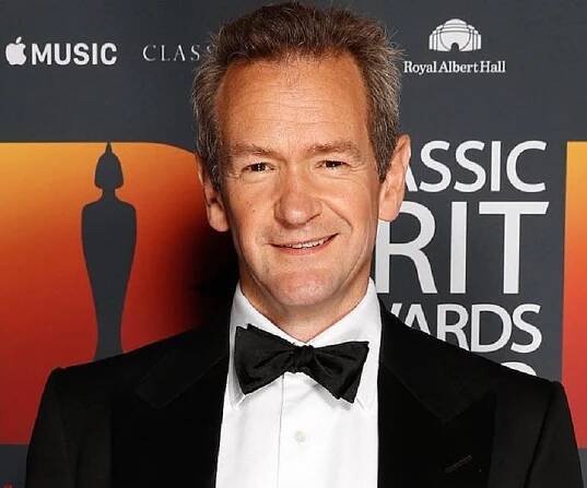 Alexander Armstrong