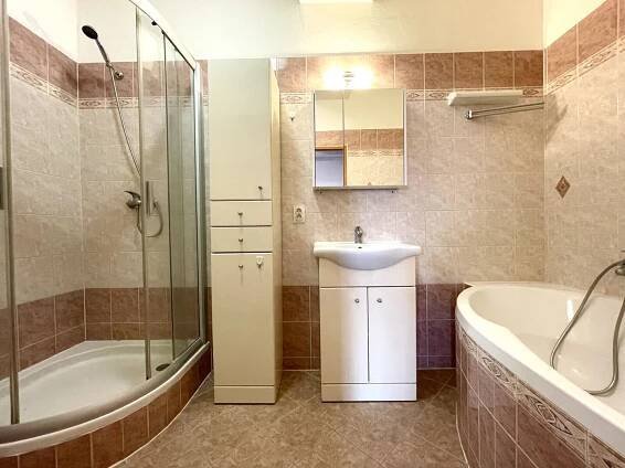 Pronájem, byt 3+kk se třemi balkony, Olomouc - Lenka Feltl Mazáčová
