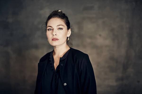 Alexa Davalos - Actress