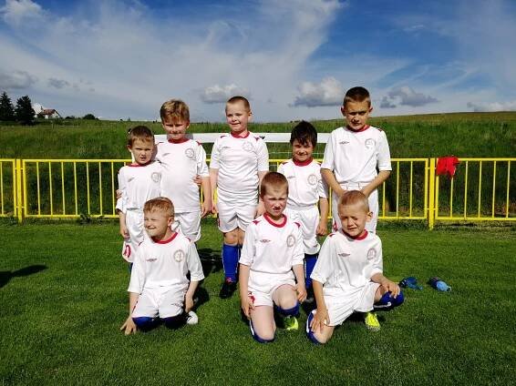 Miniškolička: První opravdové utkání. – Horácký fotbalový klub Třebíč