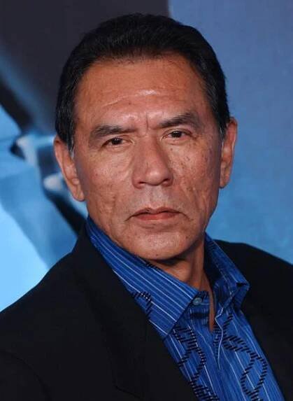 Wes Studi fotka