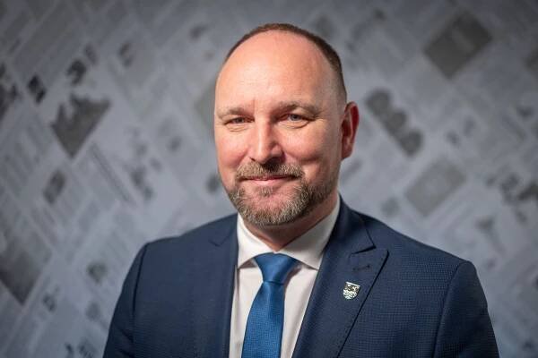 Župan Viskupič prešiel do PS: Igor môj odchod nezobral zle ani dobre