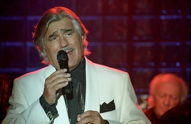 Comeback für Freddy Baker - Z filmu - Mario Adorf
