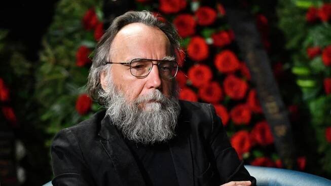 Dugin není Putinův mozek, ani se nepotkali. Expertka rozporuje vliv šedé eminence Kremlu