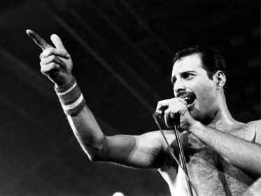 Freddie Mercury's favourite Led Zeppelin song: "I would say that Led Zeppelin are the greatest"