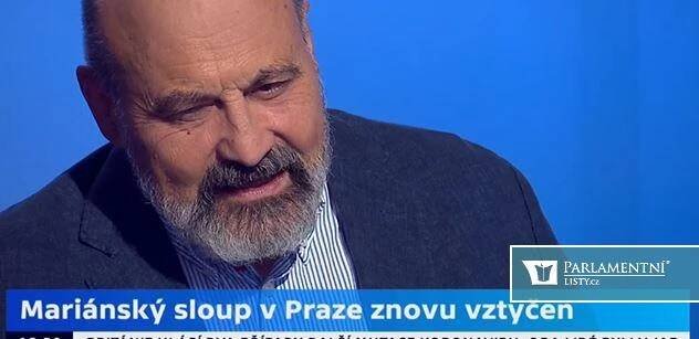 Halík před zaplněným Václavákem navrhl Nobelovu cenu míru pro Zelenského
