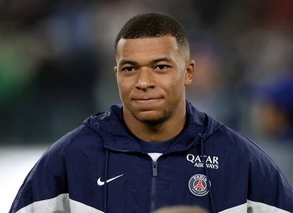 Ty už si nekopneš! Jak prezident PSG | nastartu.cz 