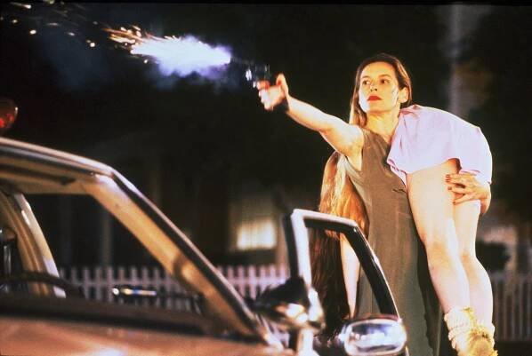 Sleepwalkers - Z filmu - Alice Krige