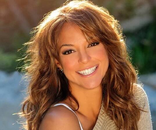 Eva LaRue Biography - Facts, Childhood, Family Life & Achievements