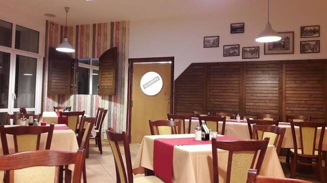 Staroceska Restaurace
