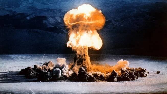 Atomová bomba 4