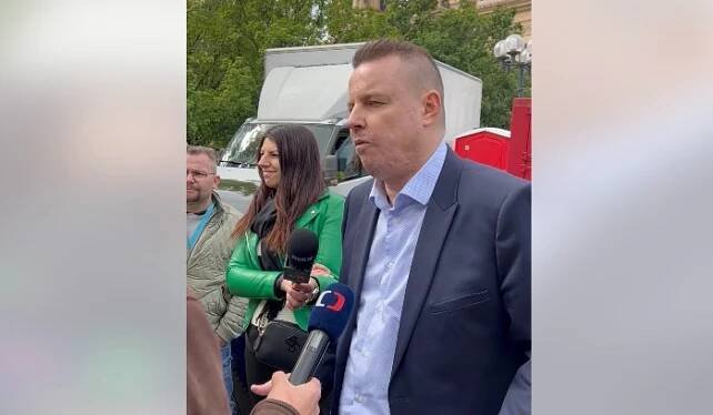 Rozhovor ČT s Rajchlem, který raději vůbec nezveřejnila