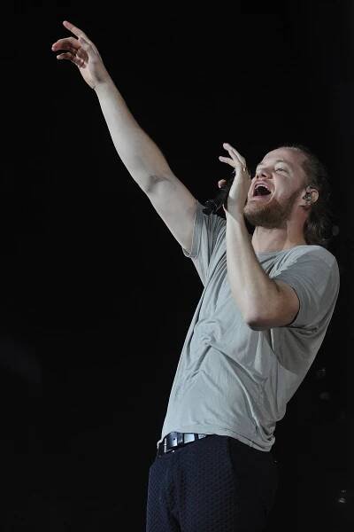 Americká kapela Imagine Dragons zahrála opět v Praze! GALERIE