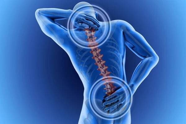 Nejčastější příčiny krční spondylózy | JakZdravě.cz