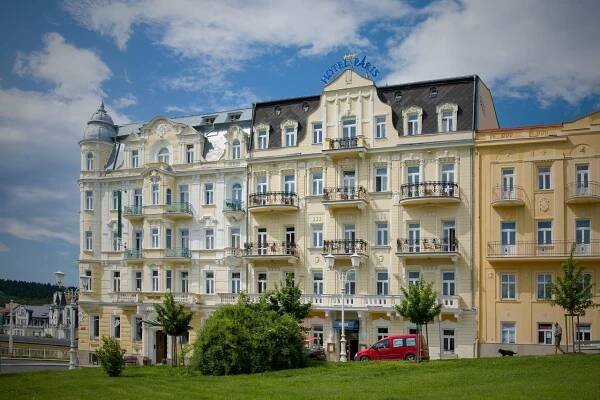 Hotel Paris, s.r.o. foto 2