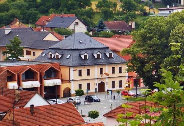 Radnice v Brumově - Bylnici