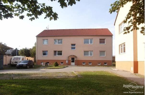 Pronájem bytu Kladno - Rozdělov - foto 1