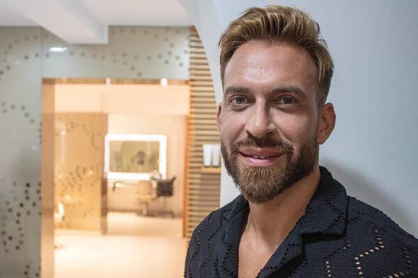 Kadeřník celebrit Tomáš Arsov: Práci musíte dělat proto, že vás to baví