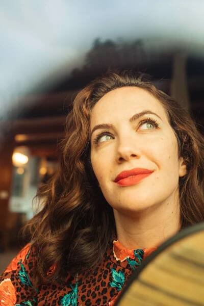Michael Dueñas - Kate Siegel