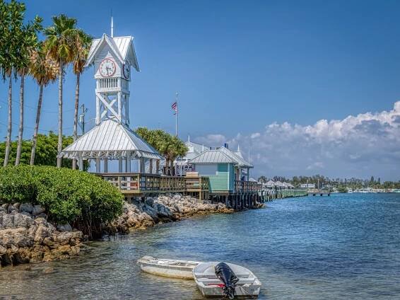Bradenton, FL