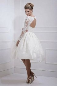 Krátké krajkové svatební šaty (42 fotografií): profesionálové, typy, tajemství, barvy