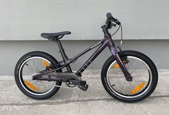Bazar - dětské kolo Specialized 16 Jett Sinlge Speed - cast berry/uv lilac