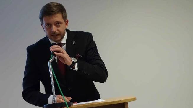 Kolínští politici se chtějí bavit o dlouhodobých plánech. U kulatého stolu