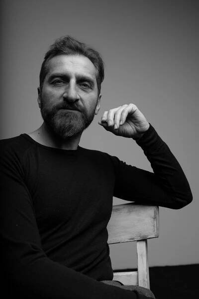 Tim Seyfi | Actor