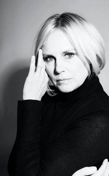 María Ellingsen - Móðurskipið