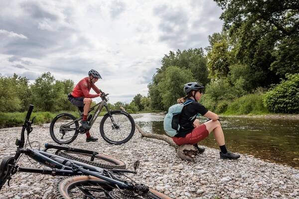 Gravel, MTB a turistické cyklistické trasy kolem Wiener Neustadt – s podporou LeParc na EuroVelo 9