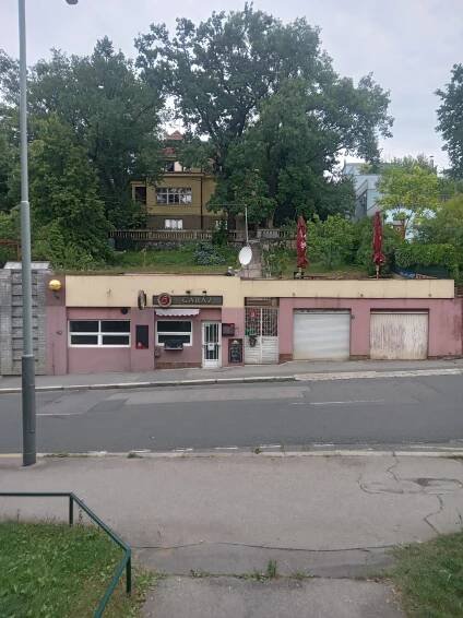 Garáž foto 2