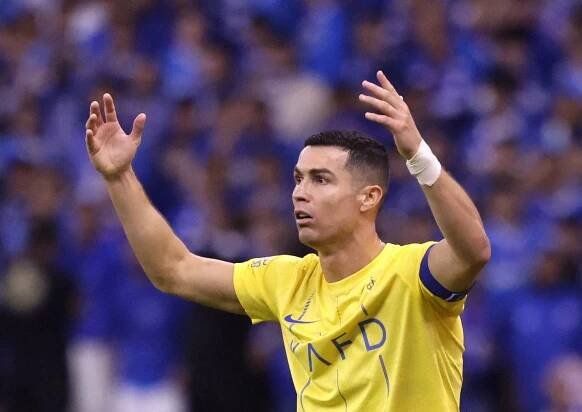 ‚Dnes jsme potřebovali další VAR na kontrolu VARu.‘ Al-Hilál porazil an-Nasr 3:0, Ronaldův gól neplatil