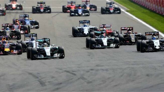 Ve Spa vyhrál Hamilton, Vettela připravil o pódium defekt