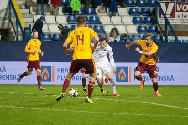 22. kolo fotbalové Fortuna ligy mezi FC Liberec a FK Dukla Praha